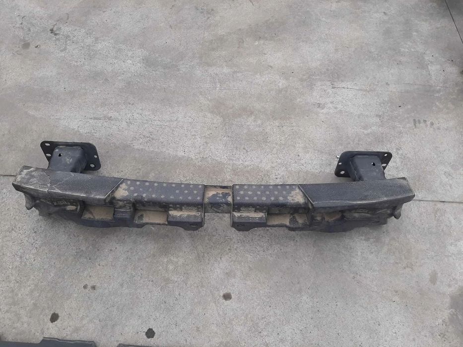 armatura bara spate  ford kuga 1  2.0 tdci  8v4110746ab