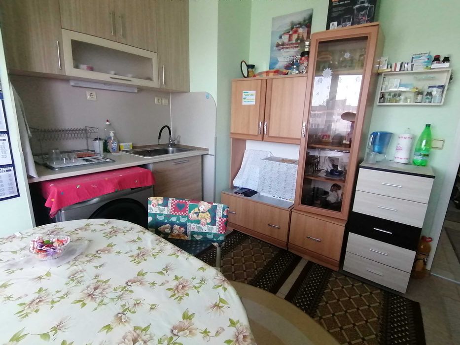 Продава се Двустаен апартамент в Варна, Възраждане 1 - 48 кв.м за 1990 €/кв.м - Снимка #2