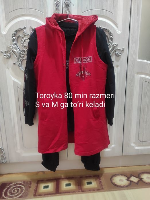 Ayollar kiyimi sotiladi