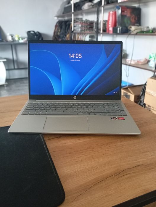 HP noutbuk holati zor aybi yoʻq batareya 2 sogot