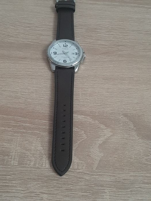 Ceas Casio MTP-1314P-7AVEF – Design Clasic, Curea Piele, Stare Bună
