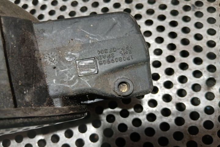 Usita rezervor 1P0809905 1P0809905 Seat Leon a 3-a generatie 5F