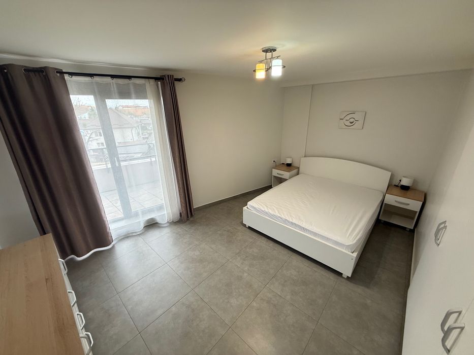 Apartament de închiriat 3 camere