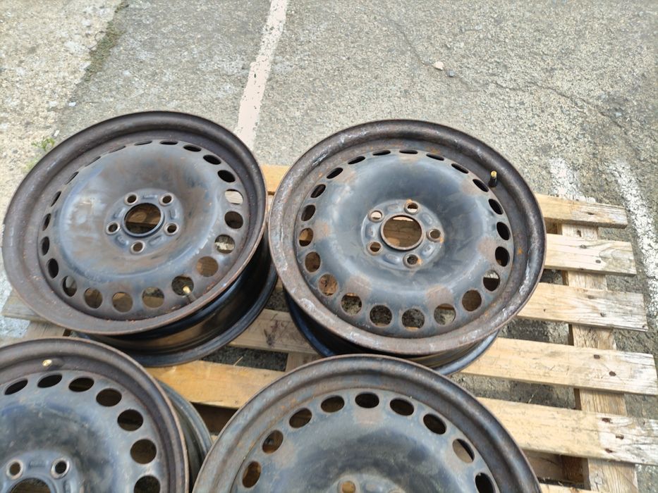 16 цола 5 х 108 мм Форд / Ленд Роувър - 6,5 ин / ЕТ 50 - 14 мм шпилки