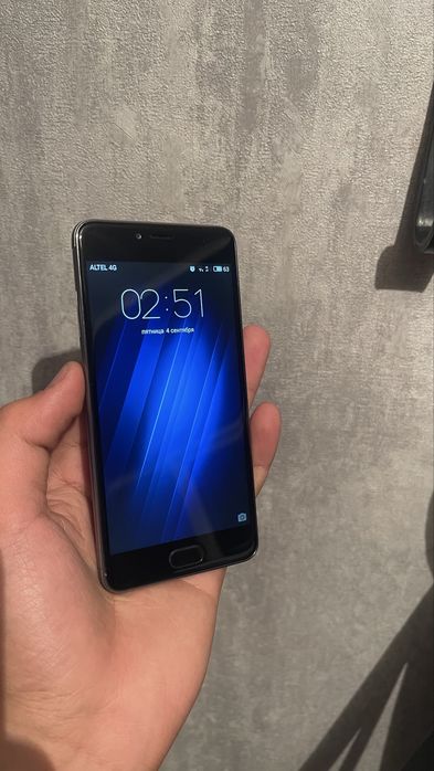 телефон meizu продам