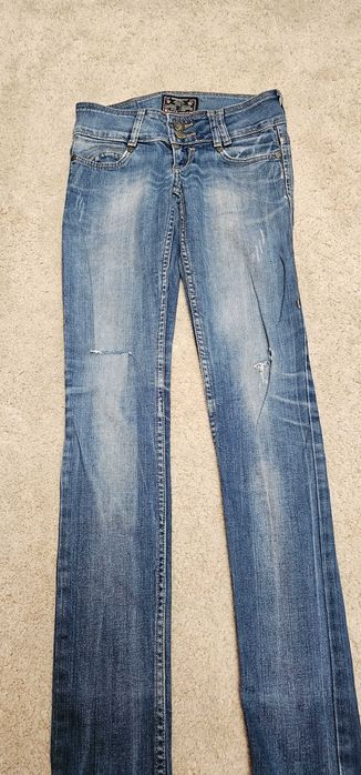 Дамски дънки-запазено състояние