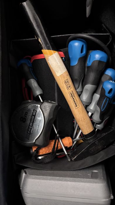 Инструменти за ремонт в къщи