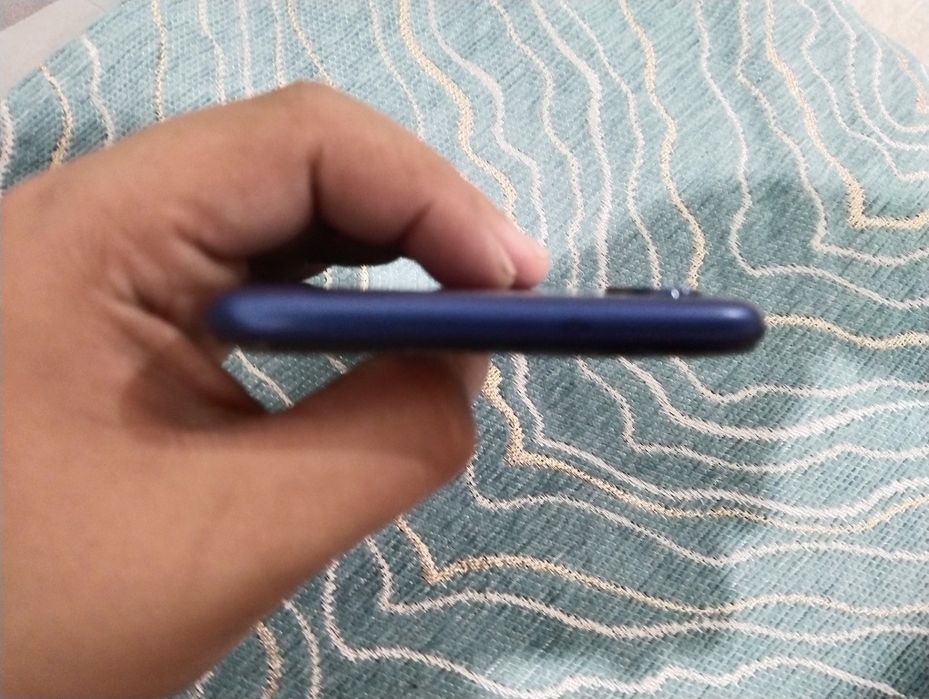 Продам или Обменяю Самсунг А10