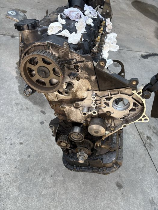 Двигател Toyota Rav 4 2.0 D-4D 116 конски сили 1CD/avensis/2000-2005г.
