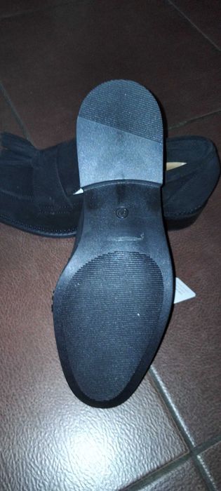 Vand pantofi dama , piele intoarsa(nabuc),masura 39,  / NOI
