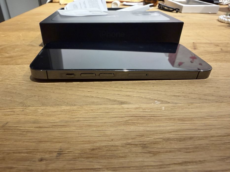 Iphone 13 pro - 89% procent baterie