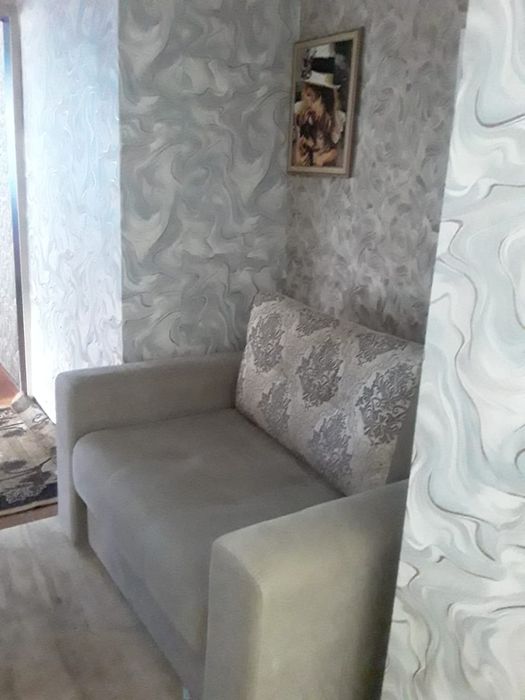Продам 1 комн квартиру на Бензострое