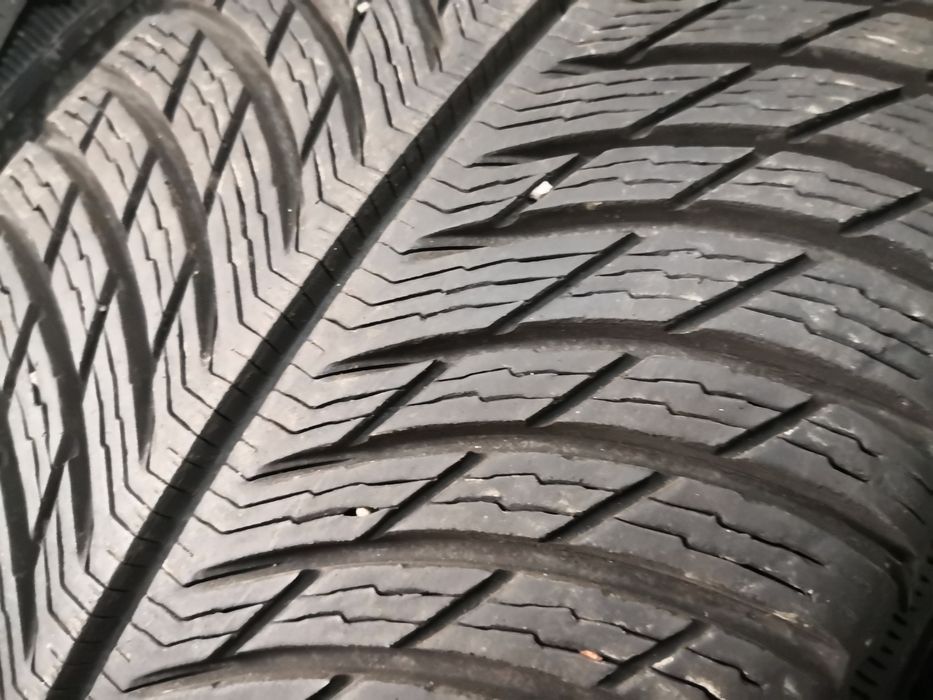 235 55 19 цола гуми като нови дот 21 Michelin