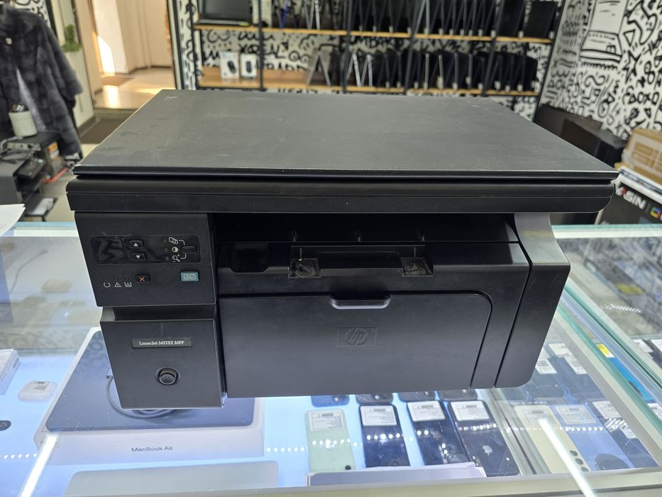 На запчасти Лазерный принтер Hp LaserJet M1132 mfp