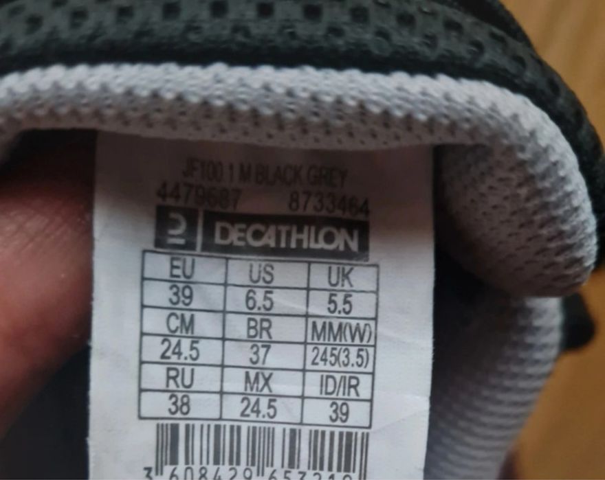 Adidasi universali 39