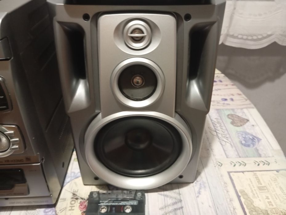 Ретро уредба Aiwa XR H33MD  работи отлично
