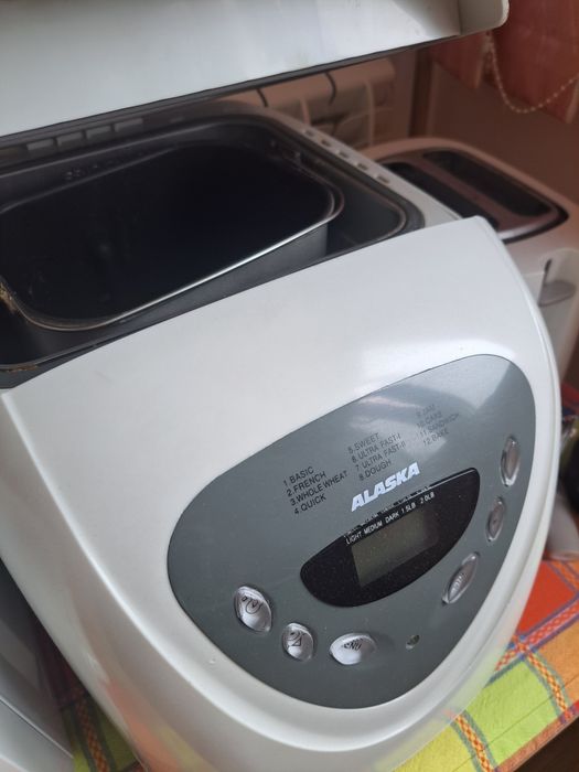 Vând mașină de făcut paine