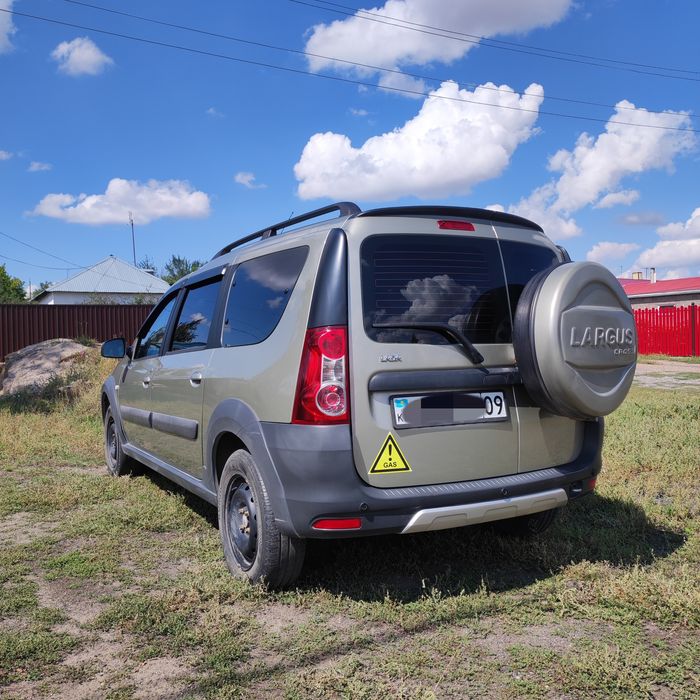 Продам Лада Ларгус