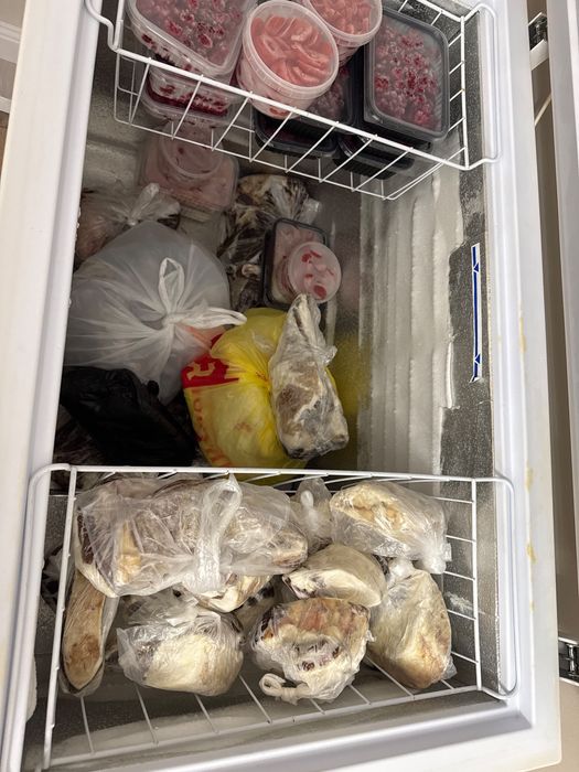 Морозильник б/у, продам