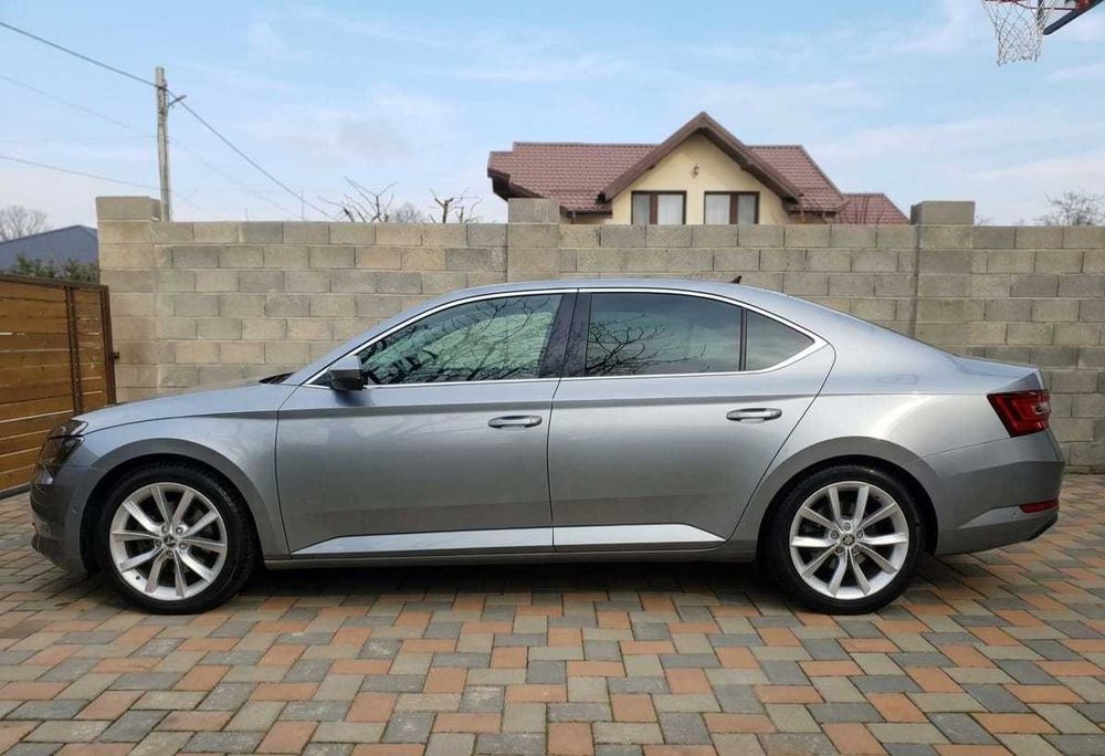 Skoda Superb 3 Impecabila Sistem Audio Canton 2.0 tdi 150 cp