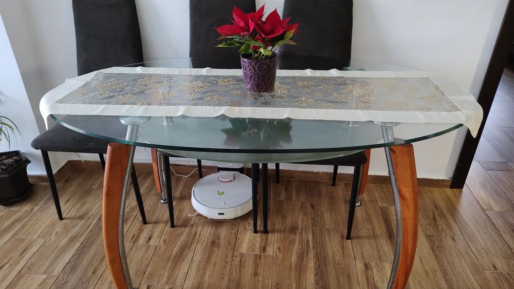 Masa bucatarie de sticla pentru 6 persoane