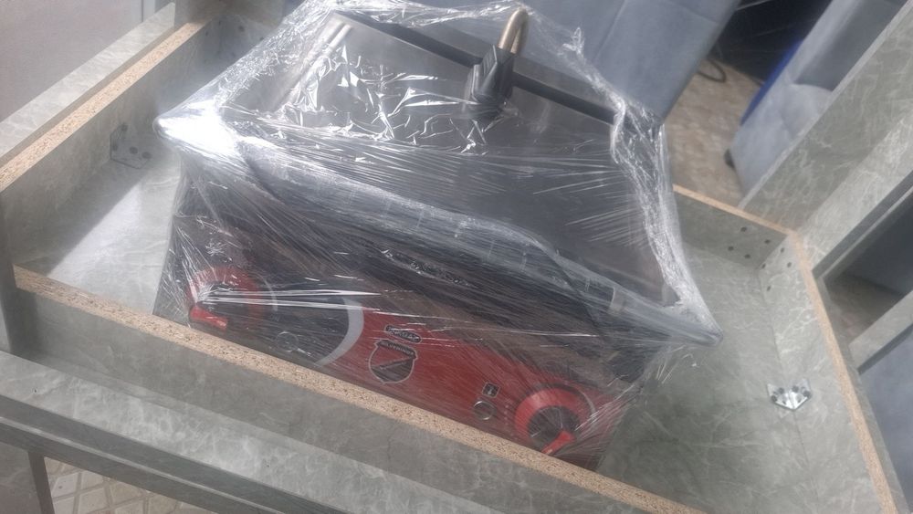 Fast food aparatlari mebilari sotiladi