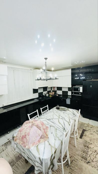 Жер үй сатылады орталықтан