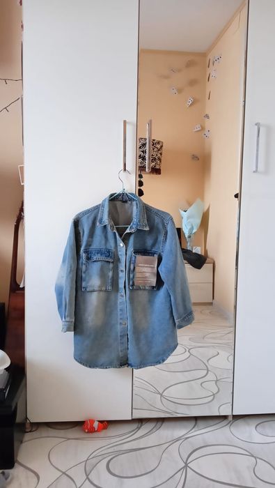 Куртка джинсовая на заклепках