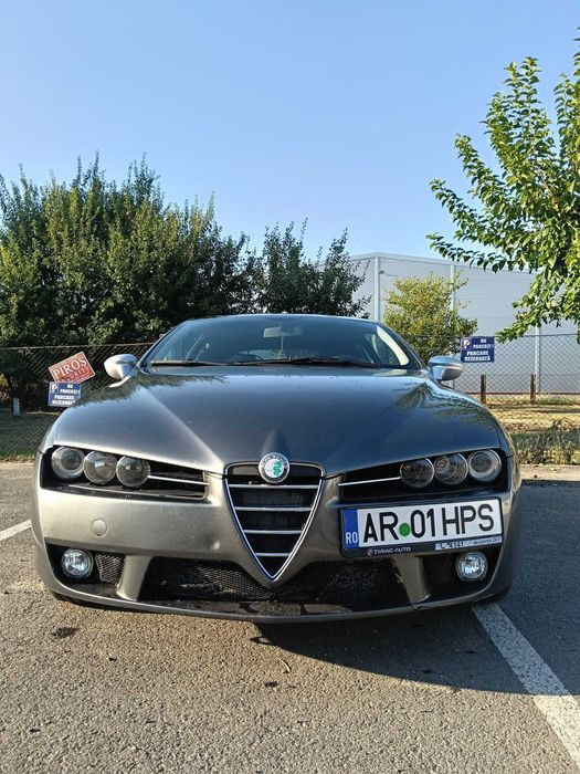 Vând Alfa Romeo Brera 2.4 JTDm