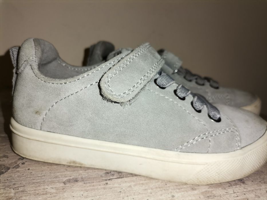 Обувки, маратонки, боти 26-27 номер