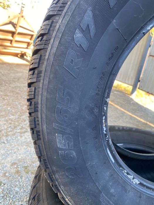 Продам шипы R 265/65 R17