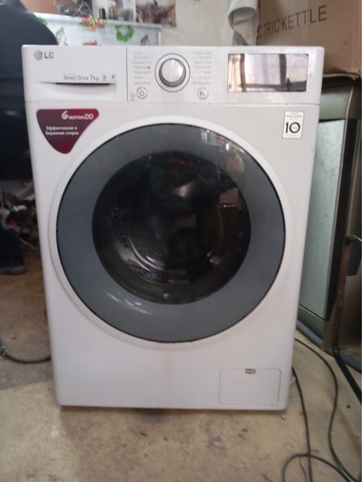 Продаються стиральная машина LG