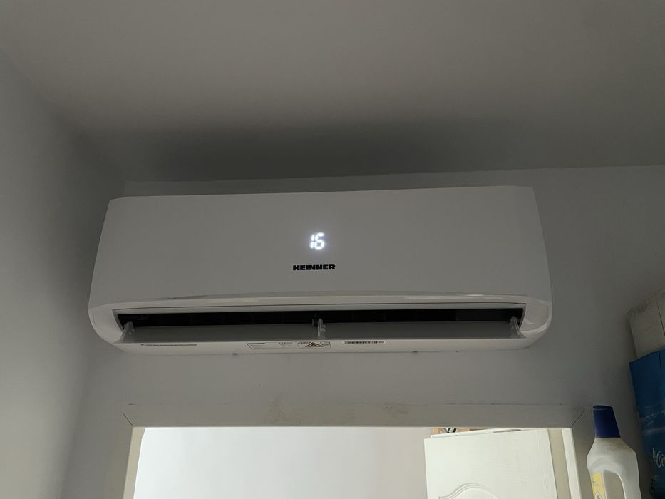 Instalate  aer conditionat / clima