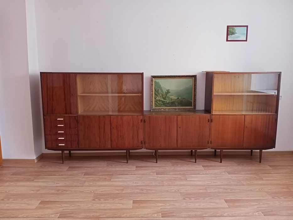 Продам мебель "Жилая комната"