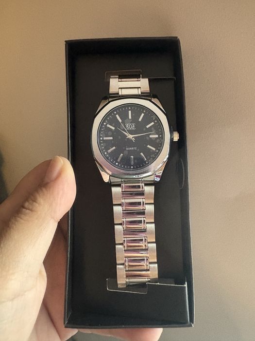 Мъжки часовник нов