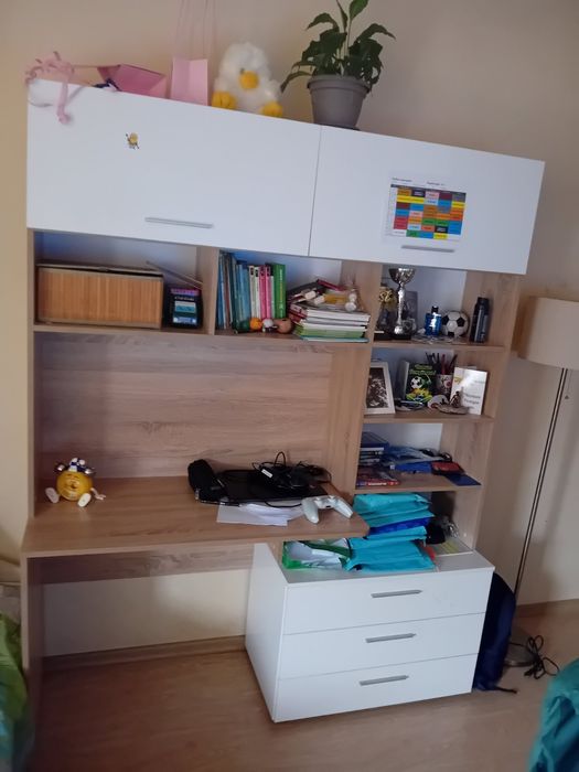 Мебели за детска/спалня