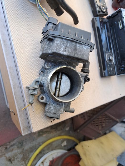 Оригинален дросел клапа PEUGEOT 206 1 4