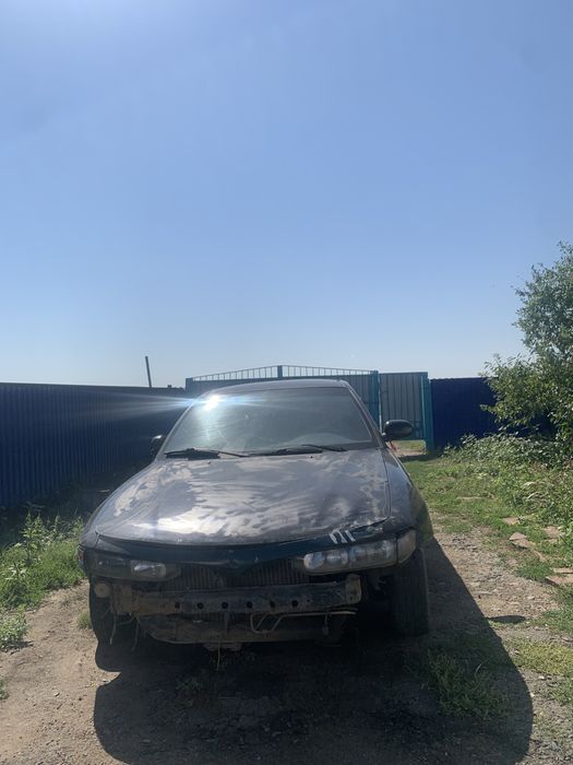 Mitsubishi galant