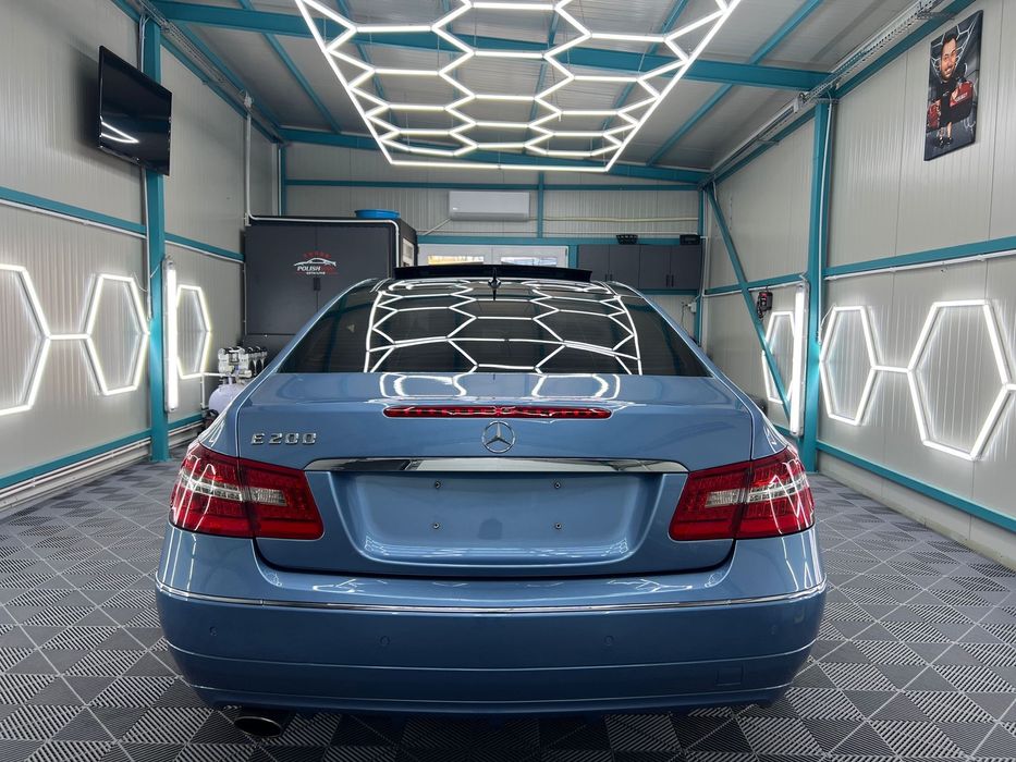 Vand  E coupe masina personala