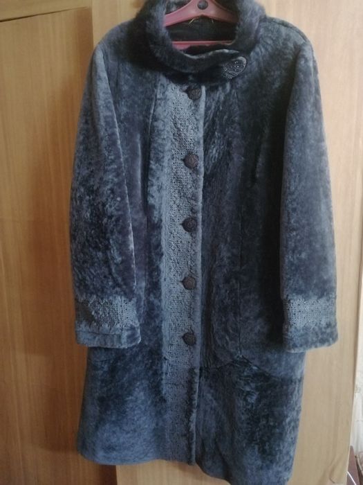 Продам шубу. В хорошем состоянии.