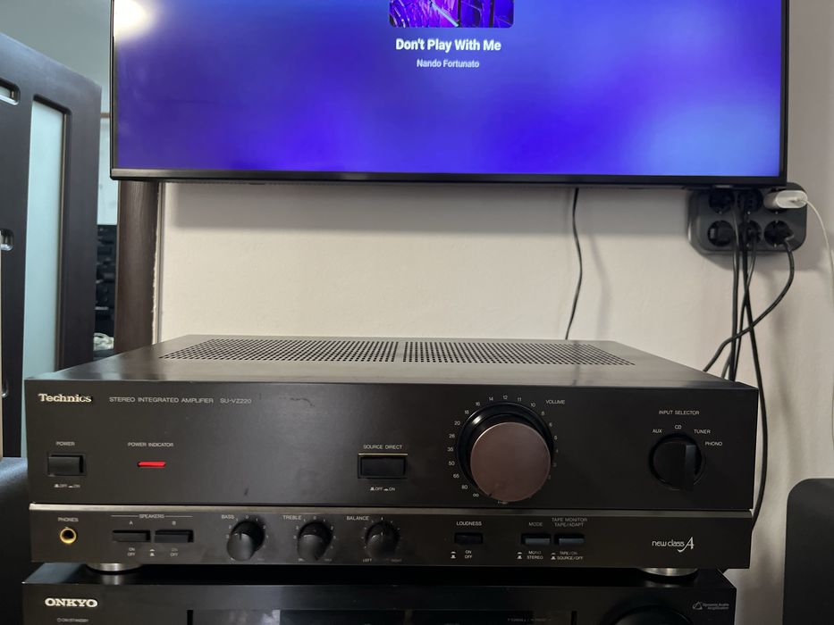Amplificator Technics SU-VZ220
