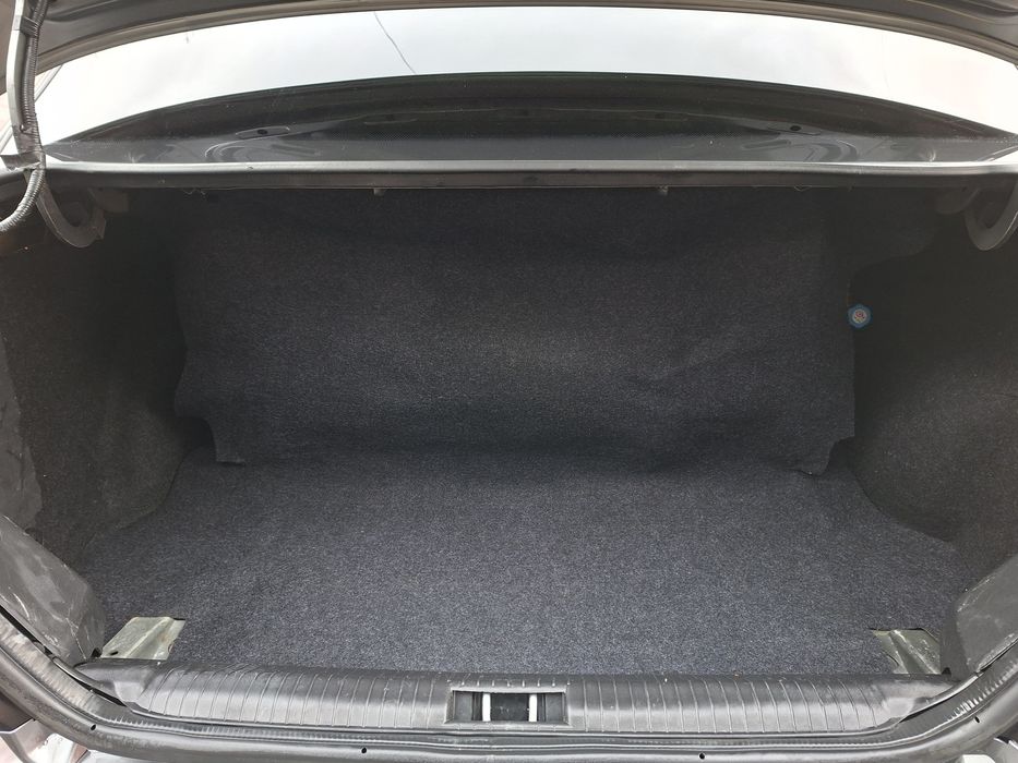 Нексия2 1.6 сотилади