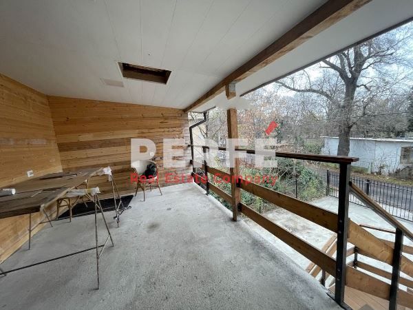 Продава се Тристаен апартамент в Бургас, Център - 107 кв.м за 1300 €/кв.м - Снимка #8