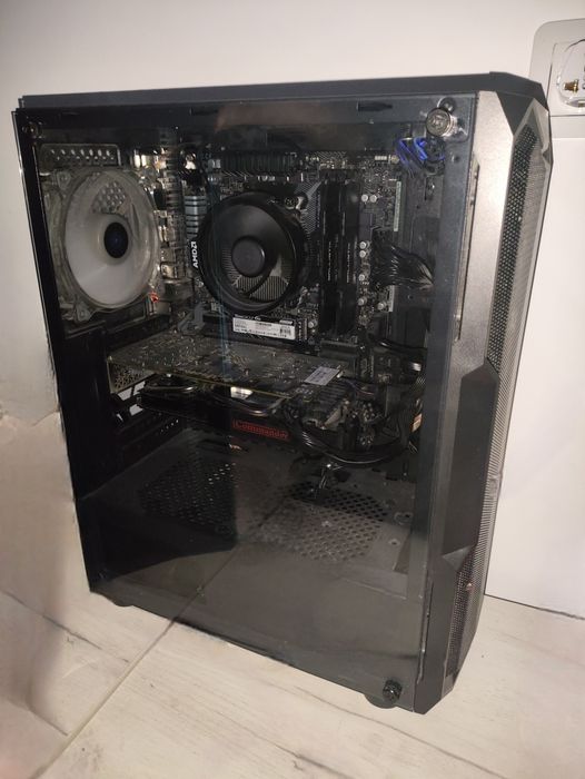 Геймърски компютър Ryzen 5 3600, 16 ram,  Rx 570