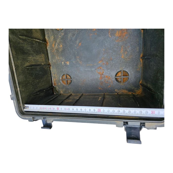 Geanta scule, cutie militară