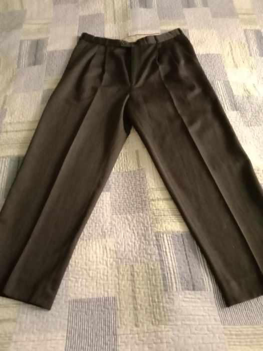 Брюки мужские 50-52 размера