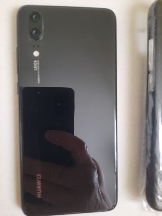 Telefon Huawei P20