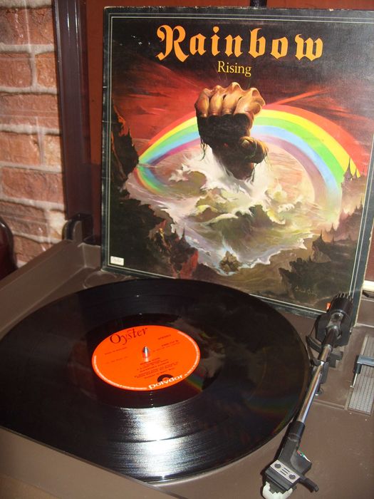 Rising (албум на Rainbow)