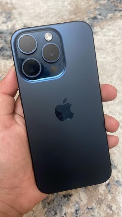 iPhone 15 pro 256gb