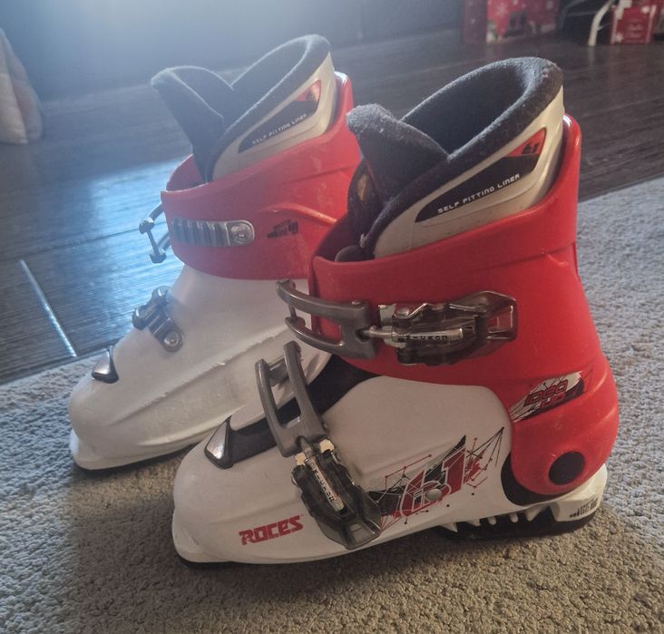 Clăpari copii Roces reglabili 30-35 și bețe Leki 90 cm